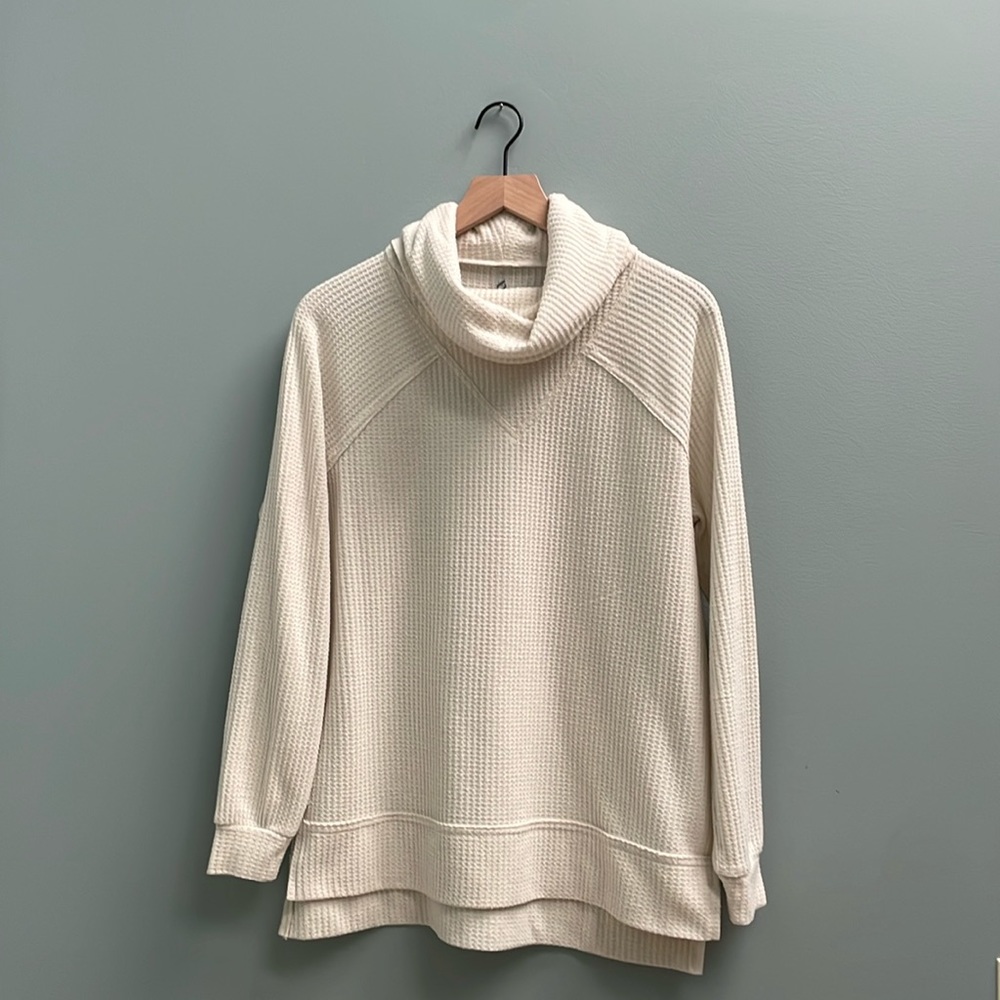 • LOU & GREY WAFFLEKNIT COWL-NECK TUNIC •